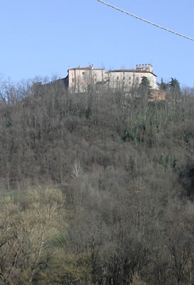 Oltrepò, castello di Montesegale