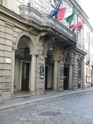 Pavia, Teatro Fraschini