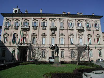 Pavia, Palazzo Mezzabarba