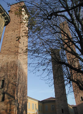 Pavia, torri medievali